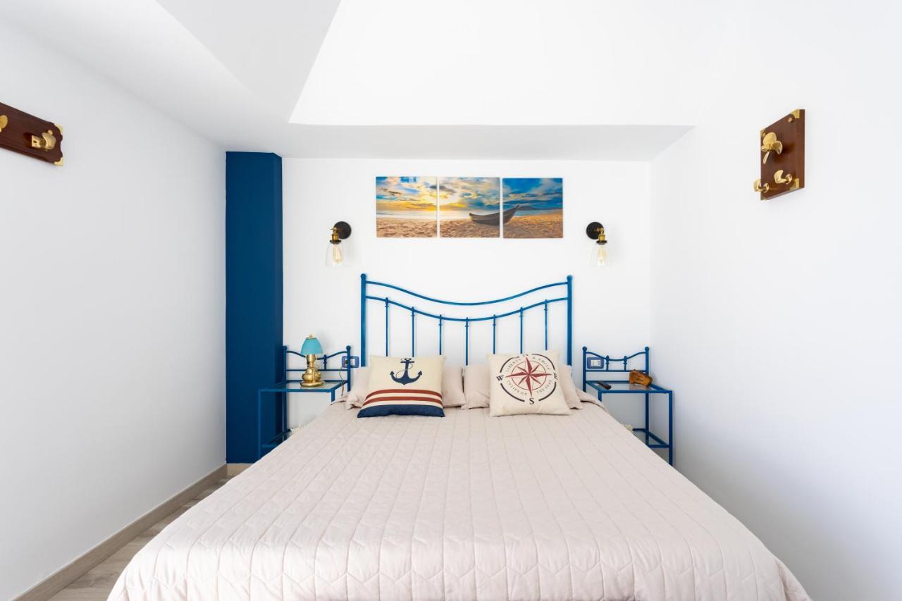 Home2Book Sea Front Attic لاس غاليتاس المظهر الخارجي الصورة